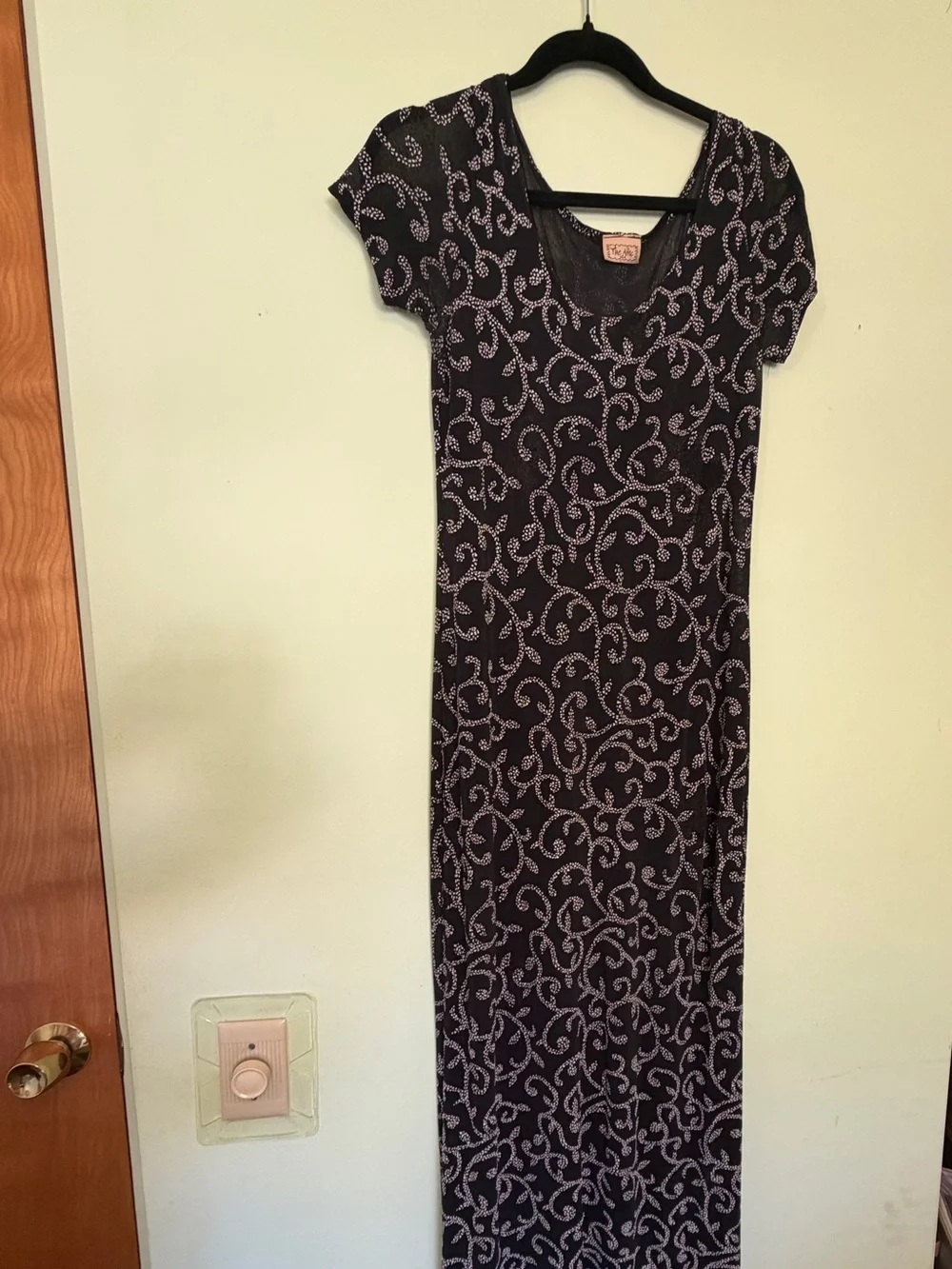 Black & white Patterned floral mesh sheer Short-Sleeve Maxi Dress